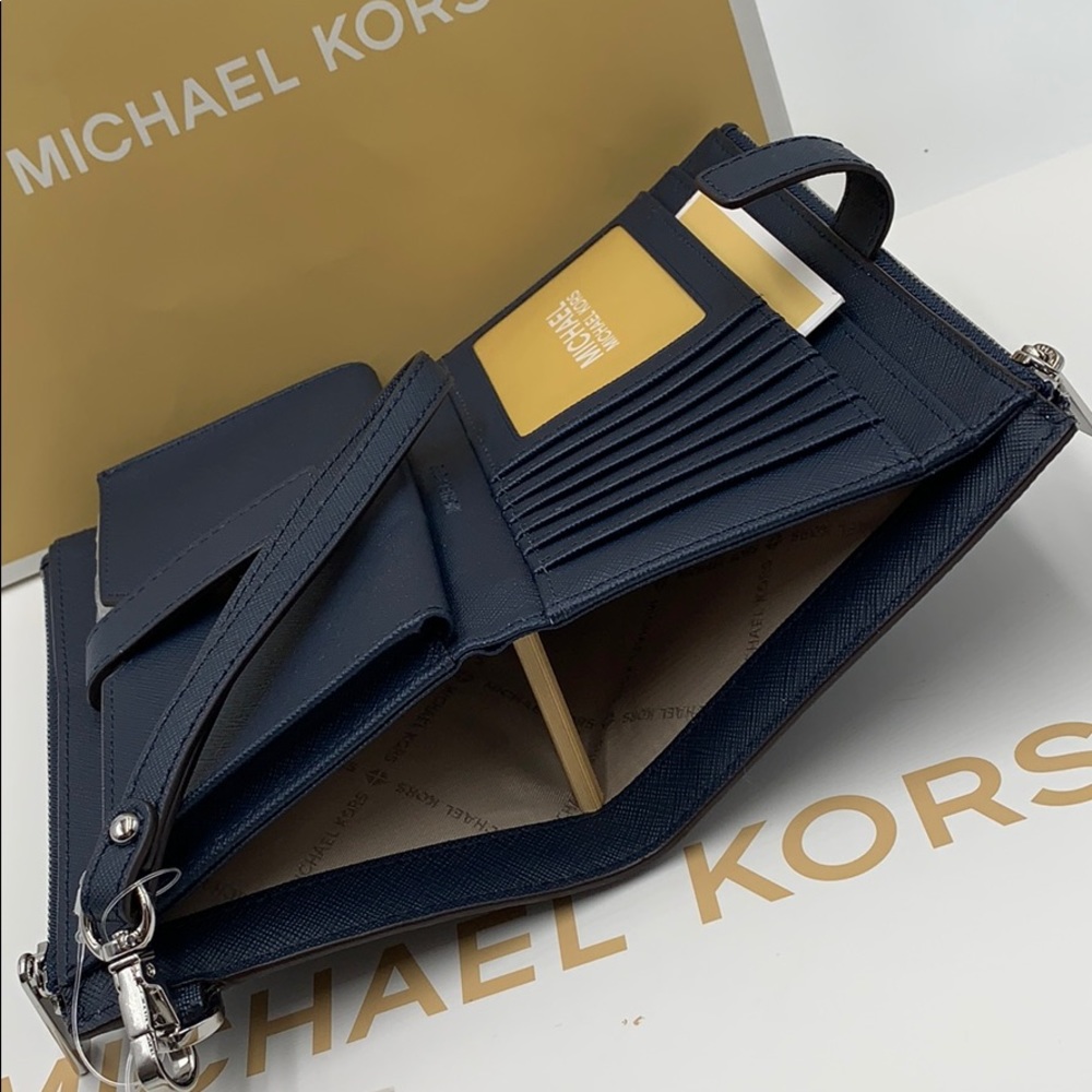 MICHAEL KORS JET SET TRAVEL LG DOUBLE ZIP WRISTLET PHONE HOLDER ADMIRAL NWT - Picture 16 of 16